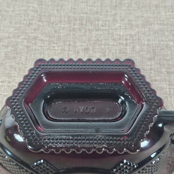 Avon Cape Cod 1876 Collection Ruby Red Gravy Boat. Soft Boat - Picture 5 of 11